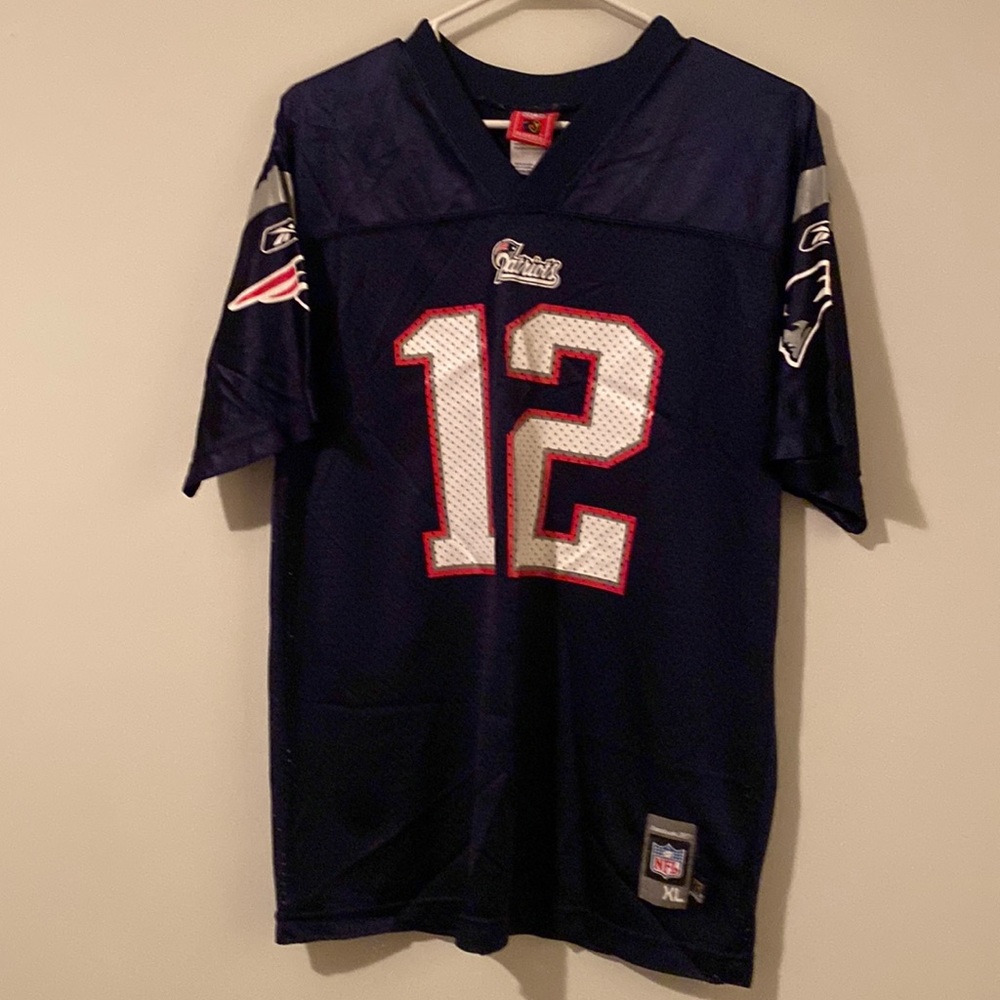 Tom Brady New England Patriots jersey. Boys 18-20